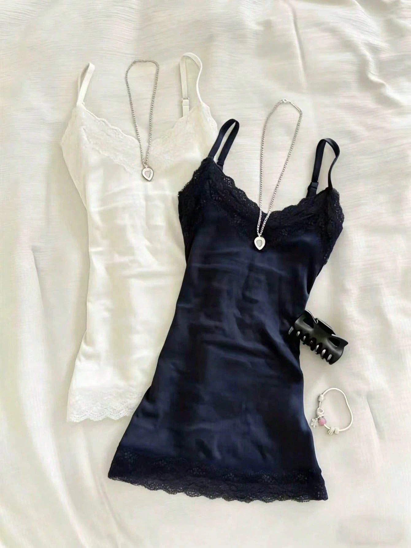 IslaSuriya Lace Patchwork Fitted Camisole For Women