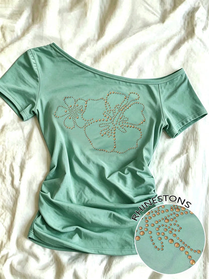 IslaSuriya Plus Size Summer Casual Rhinestone Decor Asymmetric Collar T-Shirt