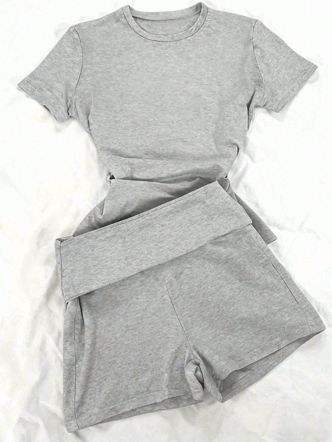 IslaSuriya Women's Minimalist Casual Grey 2 Pieces Set, Round Neck Comfortable Casual Outfit, Suitable For Spring/Summer Casual Daily Wear