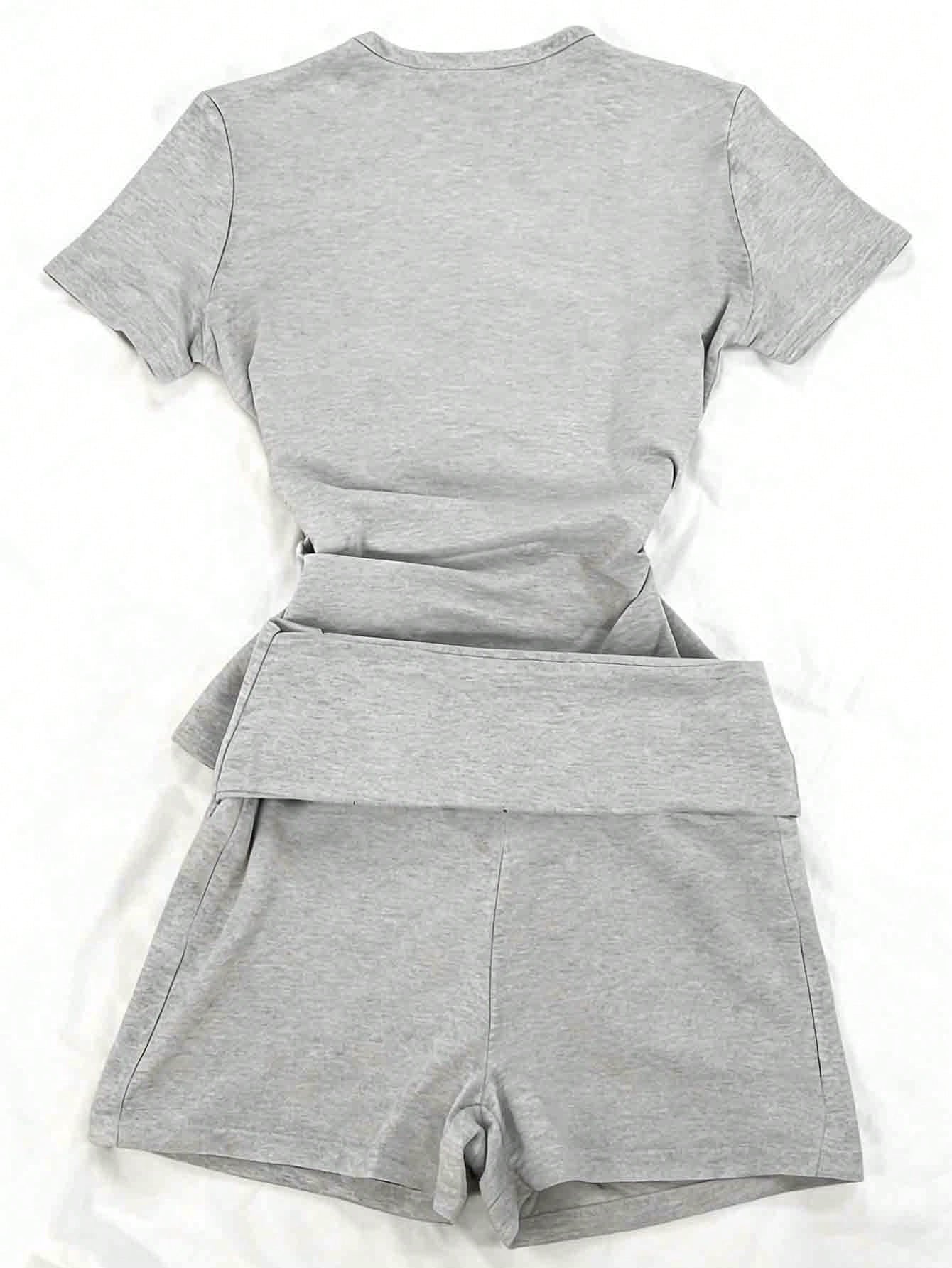 IslaSuriya Women's Minimalist Casual Grey 2 Pieces Set, Round Neck Comfortable Casual Outfit, Suitable For Spring/Summer Casual Daily Wear