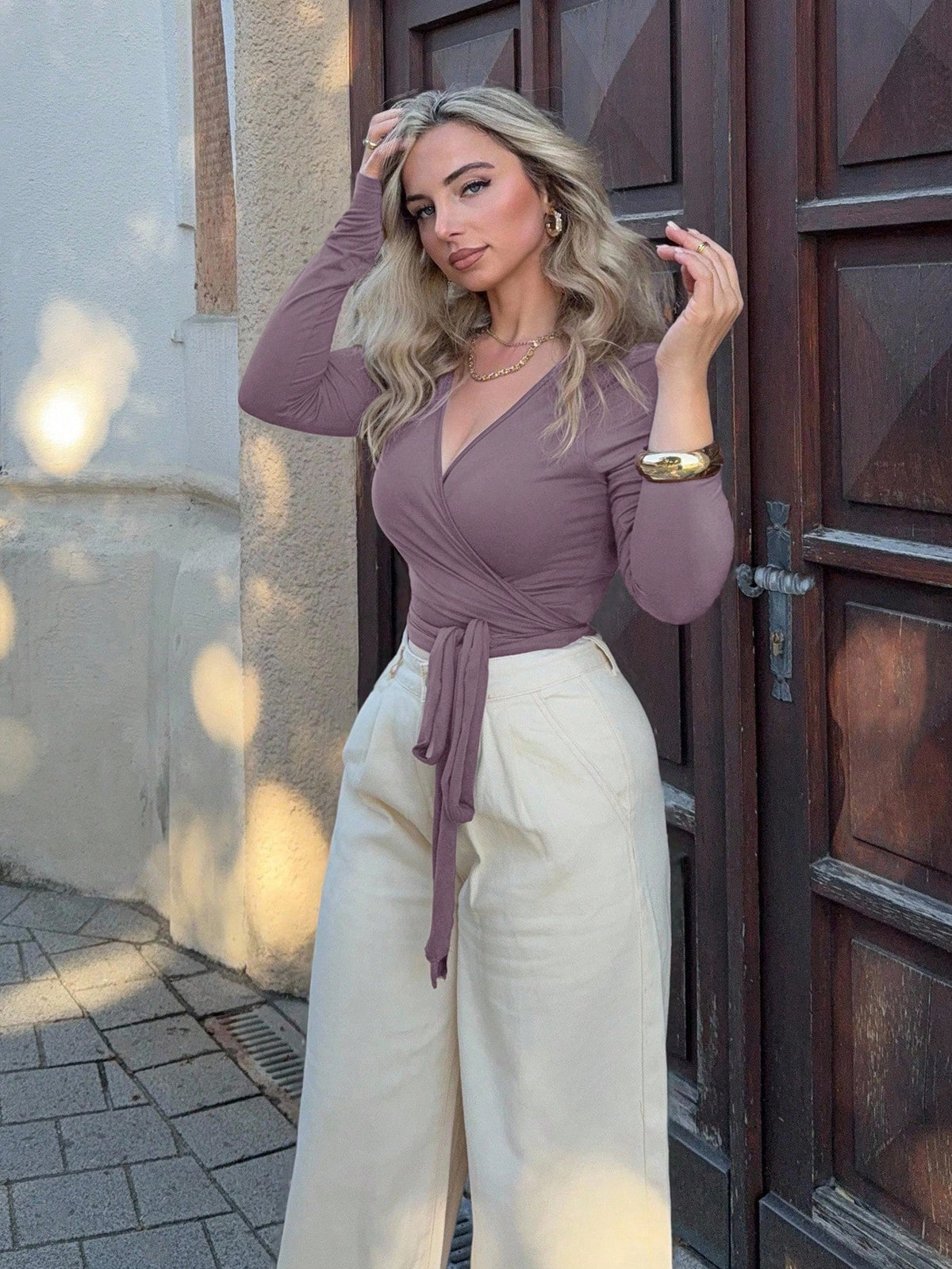 Jeta Ari Pink Yoga Fitness Sports Highly Elastic Soft Wrap V-Neck Long Sleeve Cropped Tight T-Shirt, Fashion Minimalist Casual Elegant All-Match Wardrobe Essential Design For Women, Spring/Autumn