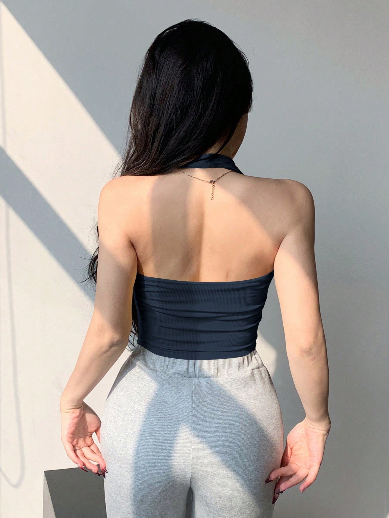 Joudiya Women's Slim Fit Sexy Crop Top With Spaghetti Strap & Open Back Design, Suitable For Beach/Vacation, Summer Tank Tops Halter Top Going Out Tops