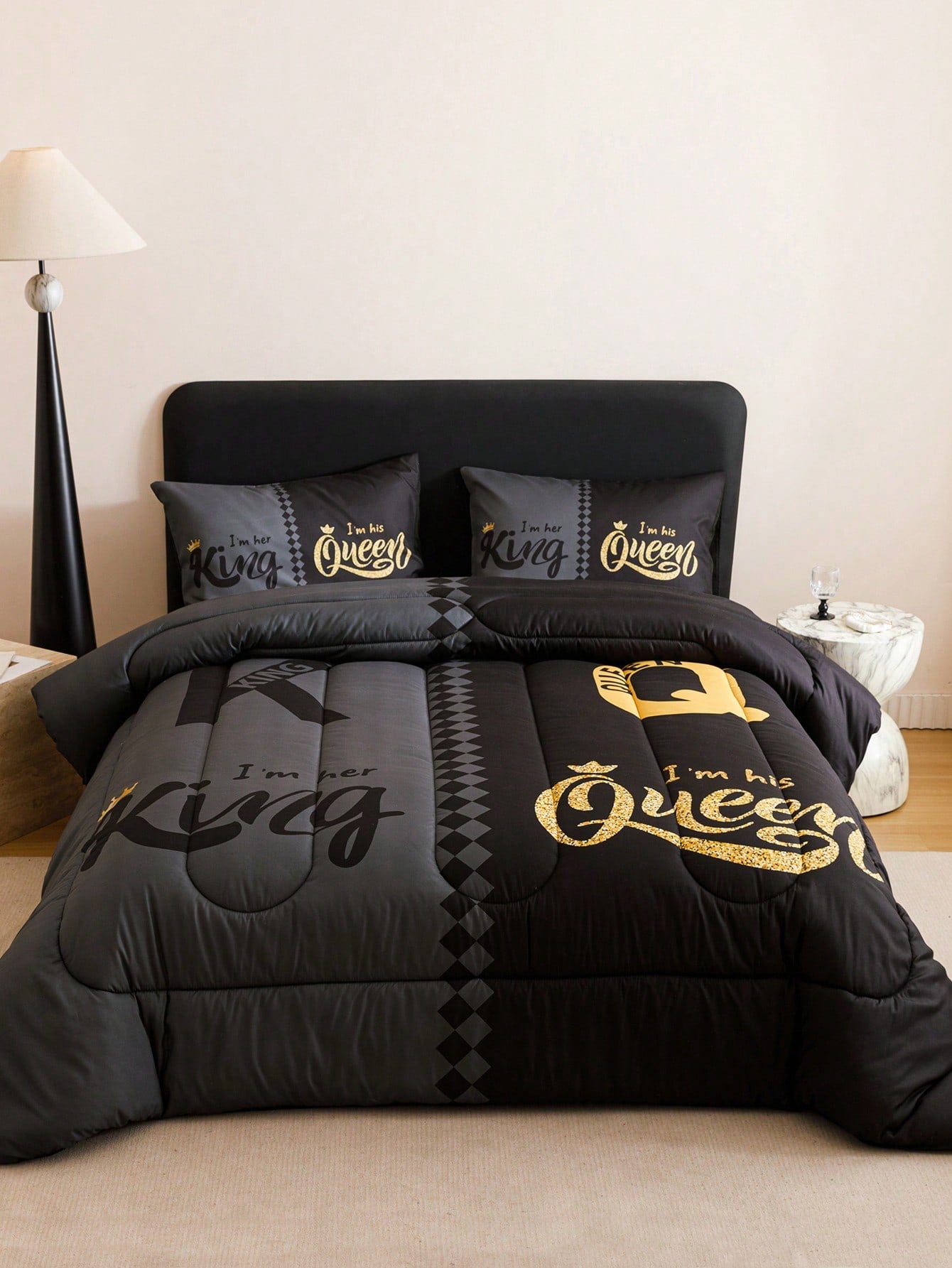 KTABEDDING 3PCS Super Soft Breathable Black Grey Color Blocking Crown Letter Thickening Quilt Set (1 Comforter +2 Pillowcases Without Pillow Core), Contains Padding 180gsm Quilting Soft Ventilate Digi
