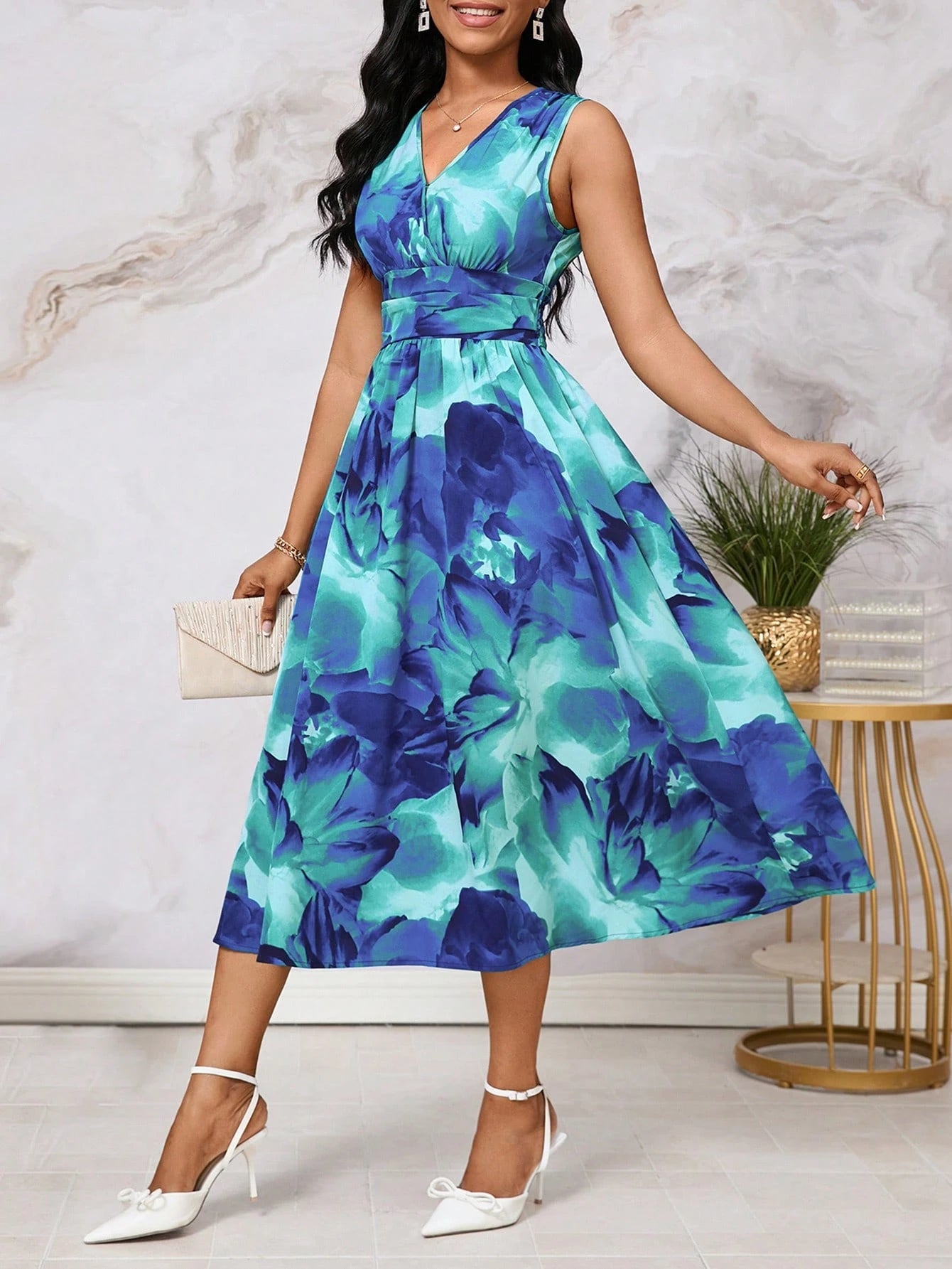 Lady Casual Boho Romantic Dark Green Women's Floral Sleeveless Midi Dress With V-Neckline Elegant High Waist A-Line Fit Perfect For Spring Summer Vacation