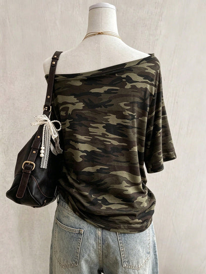 Lalippa Leopard Print Digital Print Fashion Minimalist Women's Round Neck T-Shirt Friend's Gift