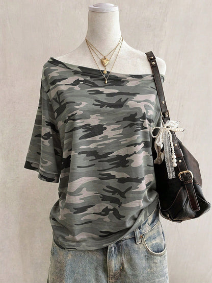 Lalippa Leopard Print Digital Print Fashion Minimalist Women's Round Neck T-Shirt Friend's Gift