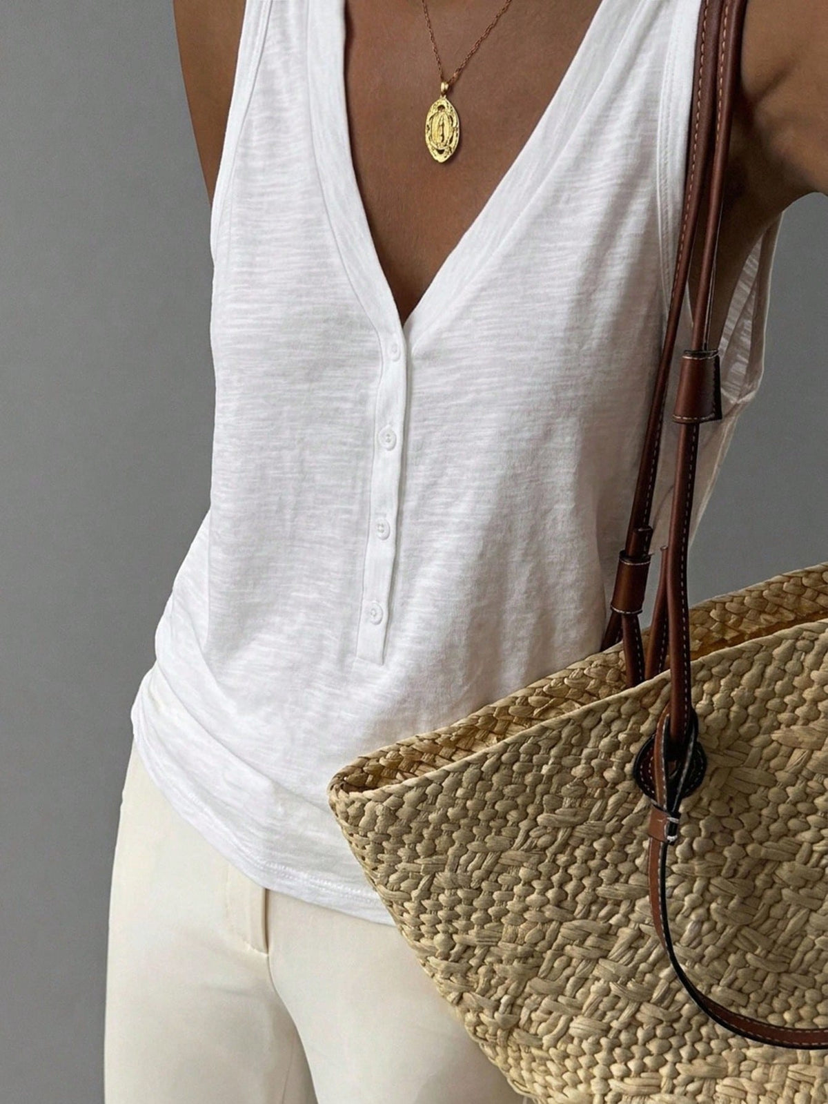 Livesso Women's Loose White Tank Top For Summer, Business Casual Office Wear, Undershirt, Vacation And Commuting
