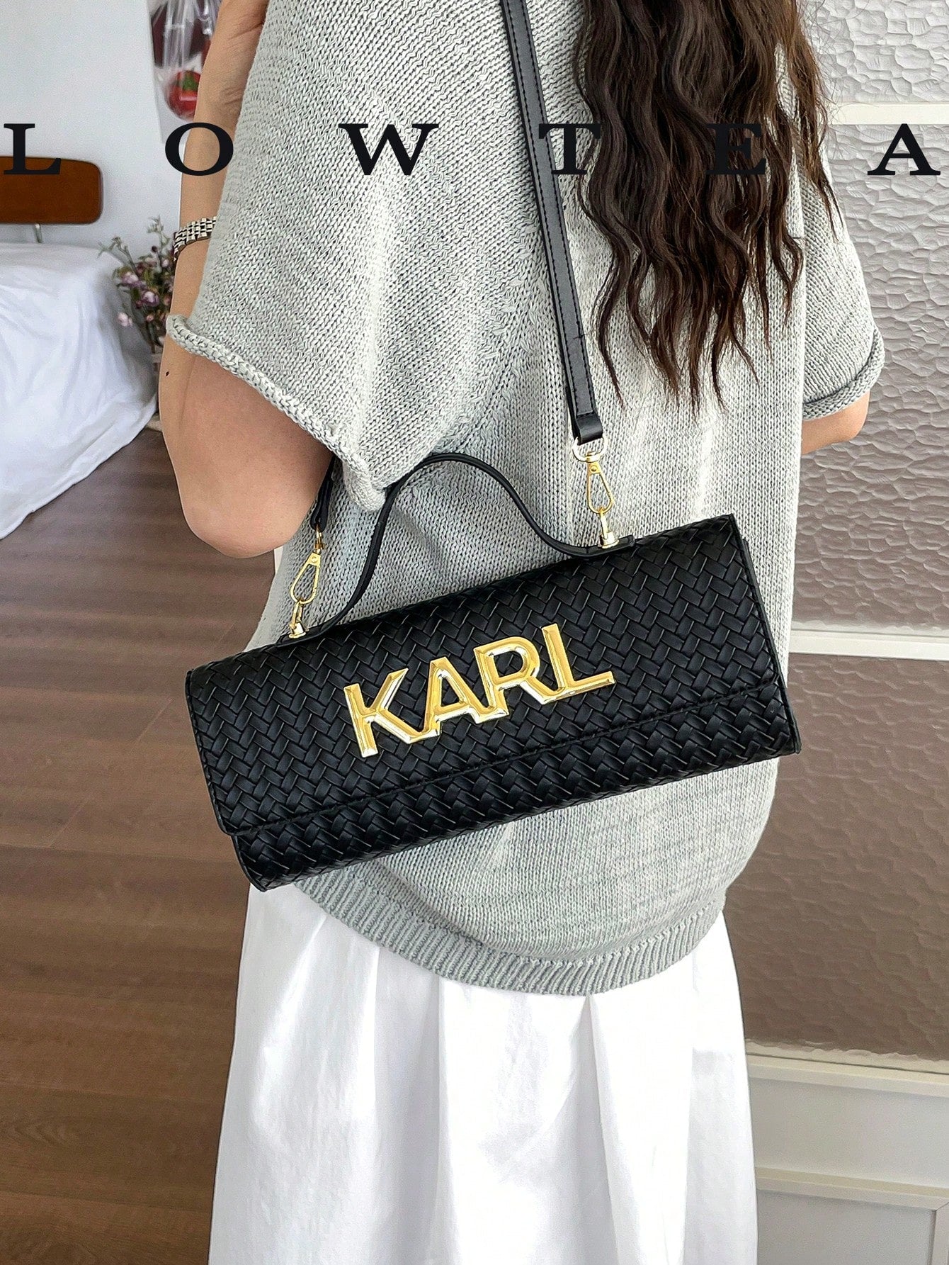 Low Tea 1pc Contrast Color PU Fabric Handbag, Women's Fashion Square Bag, Baguette Bag With All-Over Texture And Letter Hardware Decoration, Top Single Handle Design, Flap Closure, Shoulder Strap For