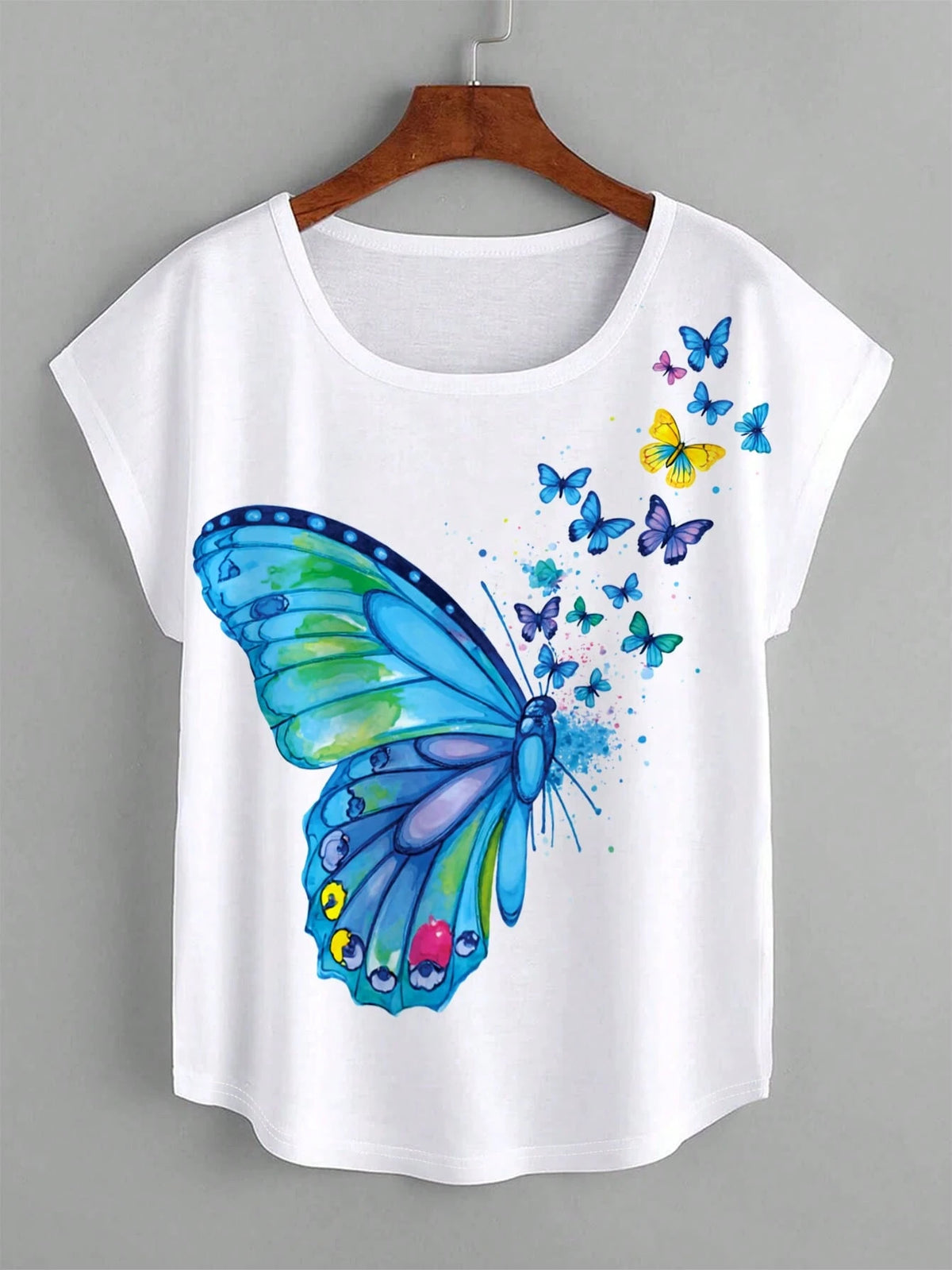 LUNE Butterfly Print Batwing Sleeve Tee Graphic Tees Women Tops