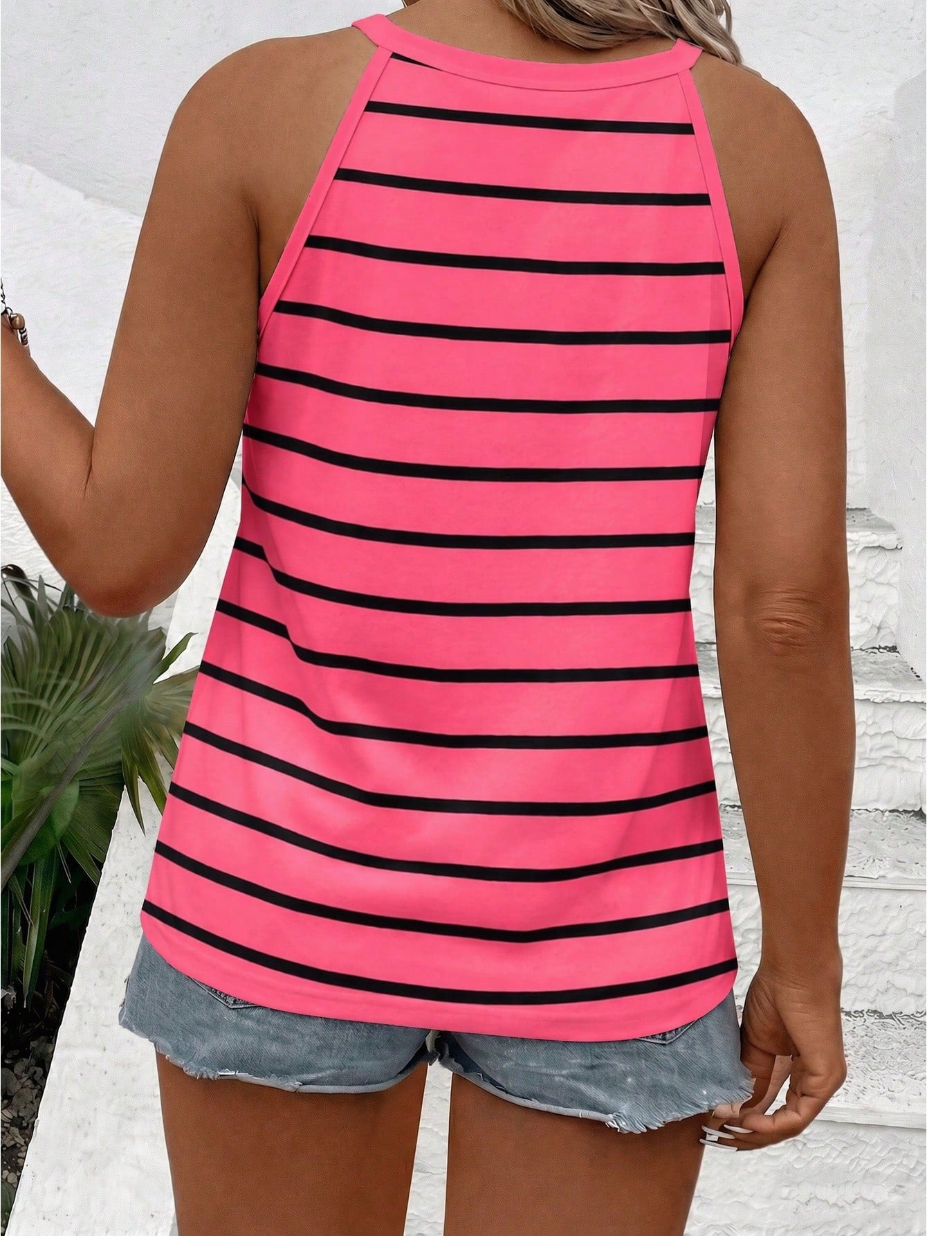 LUNE New Arrival Plus Size Women Casual Striped Halter Neck Camisole