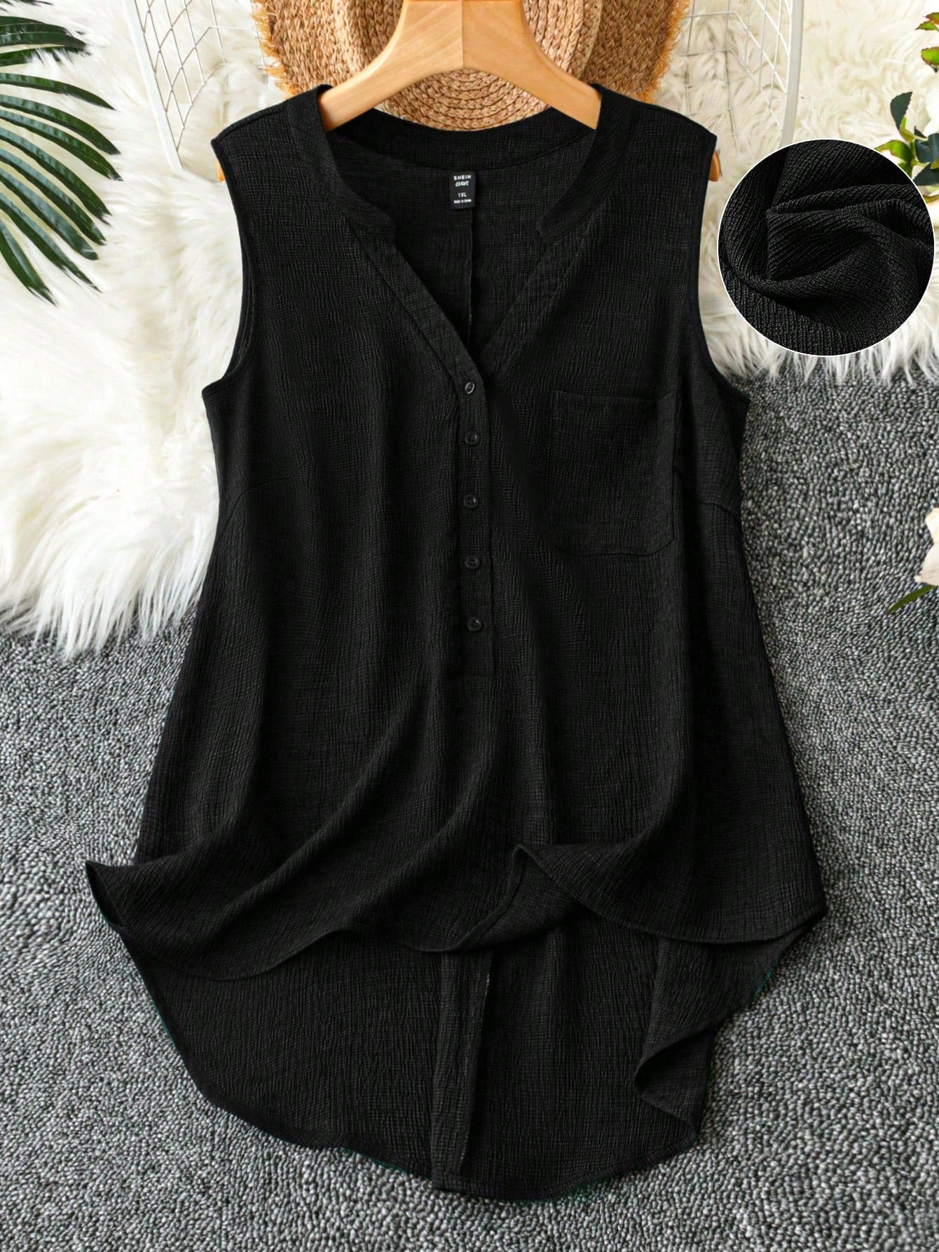 LUNE Plus Size Women Solid Color Simple Daily Sleeveless Blouse