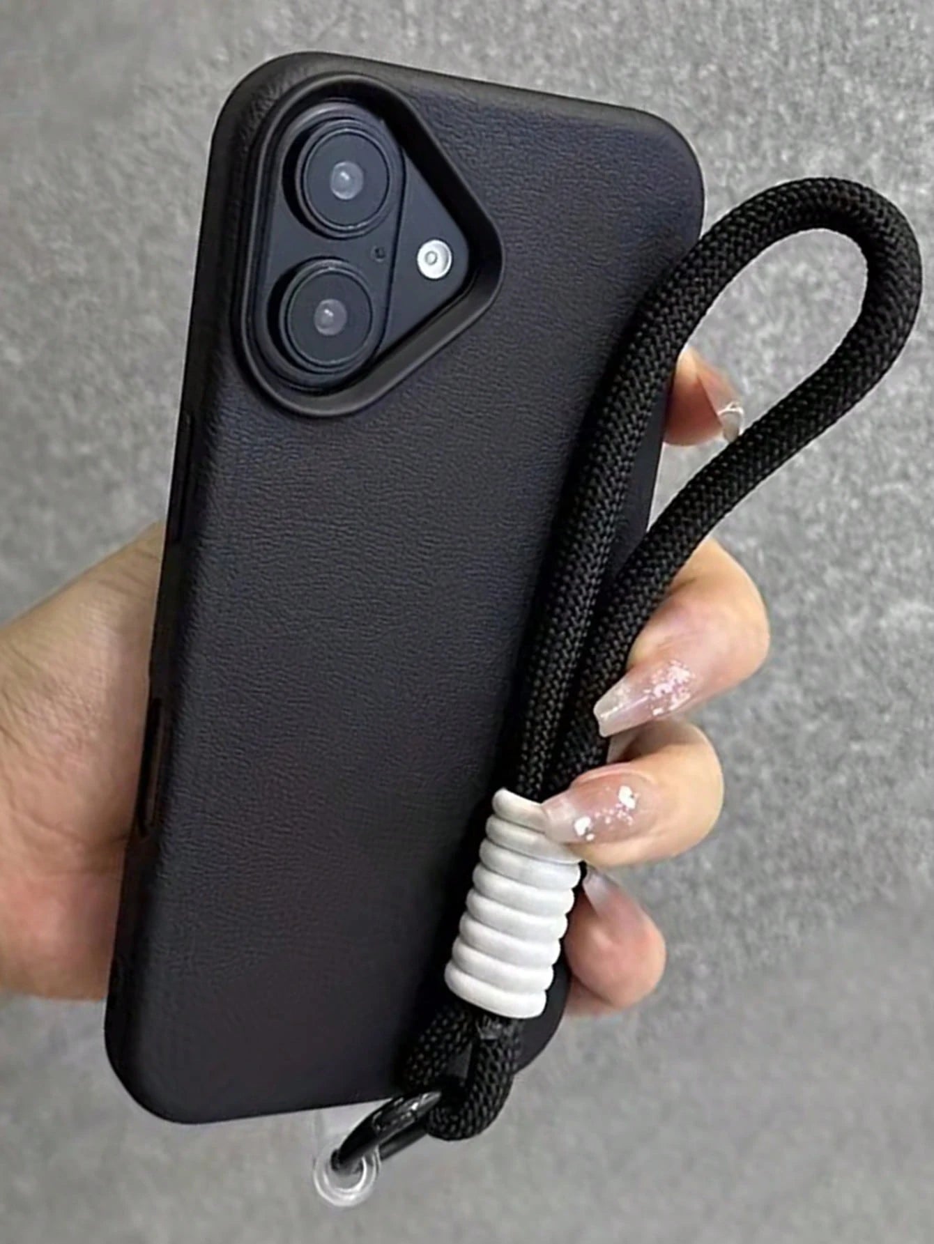 Luxury Solid Color Faux Leather Phone Case Compatible With IPhone 17 Pro Max 17 Pro 17 16 Pro Max 16 Pro 16 15 Pro Max 15 Pro 14 Pro Max 14 Pro 13 Pro Max Full Coverage Protective Back Cover Bring A S
