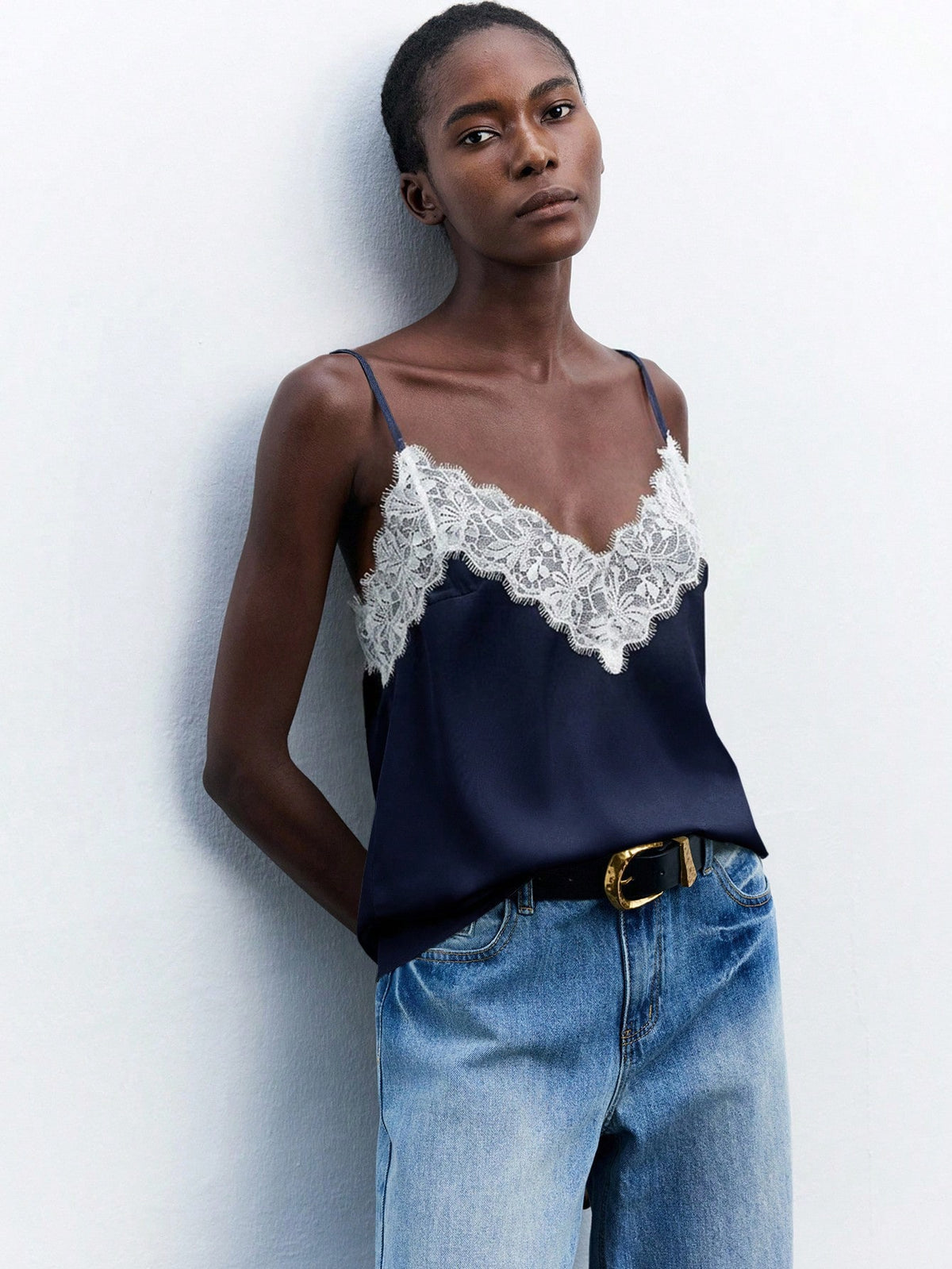 Maija Women's Navy Blue Contrast Lace Cami Top, Elegant Summer Spaghetti Strap V-Neck Loose Cami Night Business Casual Wedding Guest Top Autumn Halloween