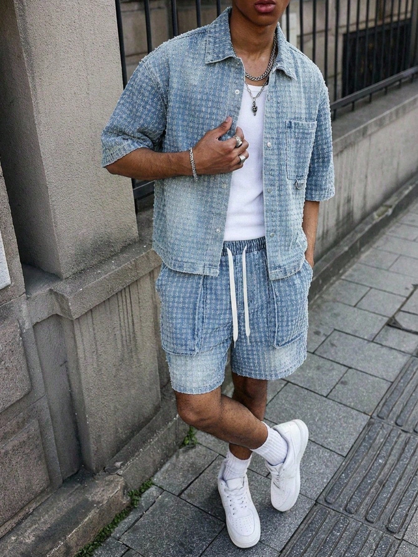 Manfinity EMRG Men's Street Style Casual Crochet Blue Denim Short Sleeve Shorts Set