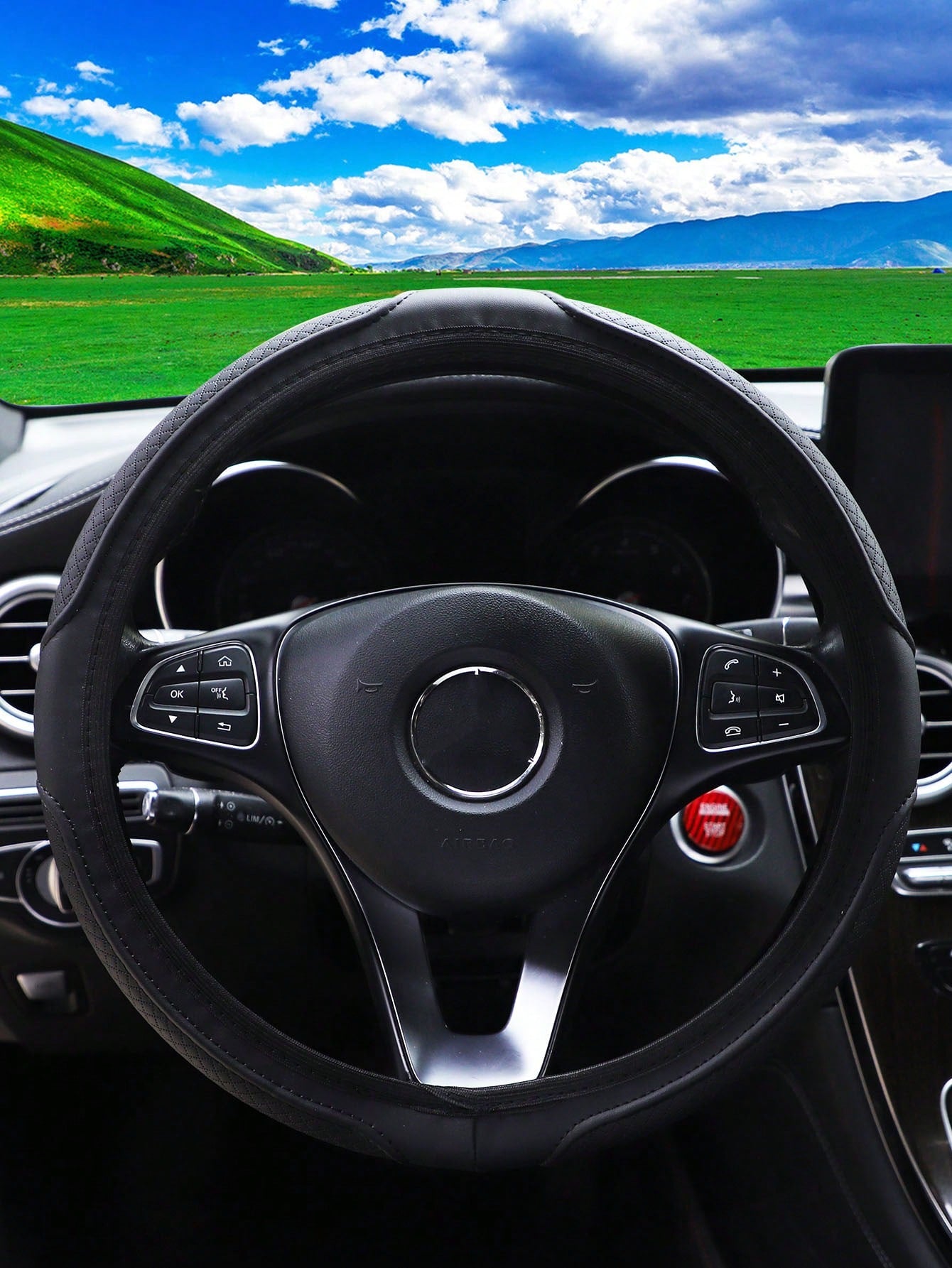MEIKAXIU 1pc 3d Embossed Leather Non-Slip Car Steering Wheel Cover, Comfortable Soft, Suitable For 14.5-15inch Auto Accessories