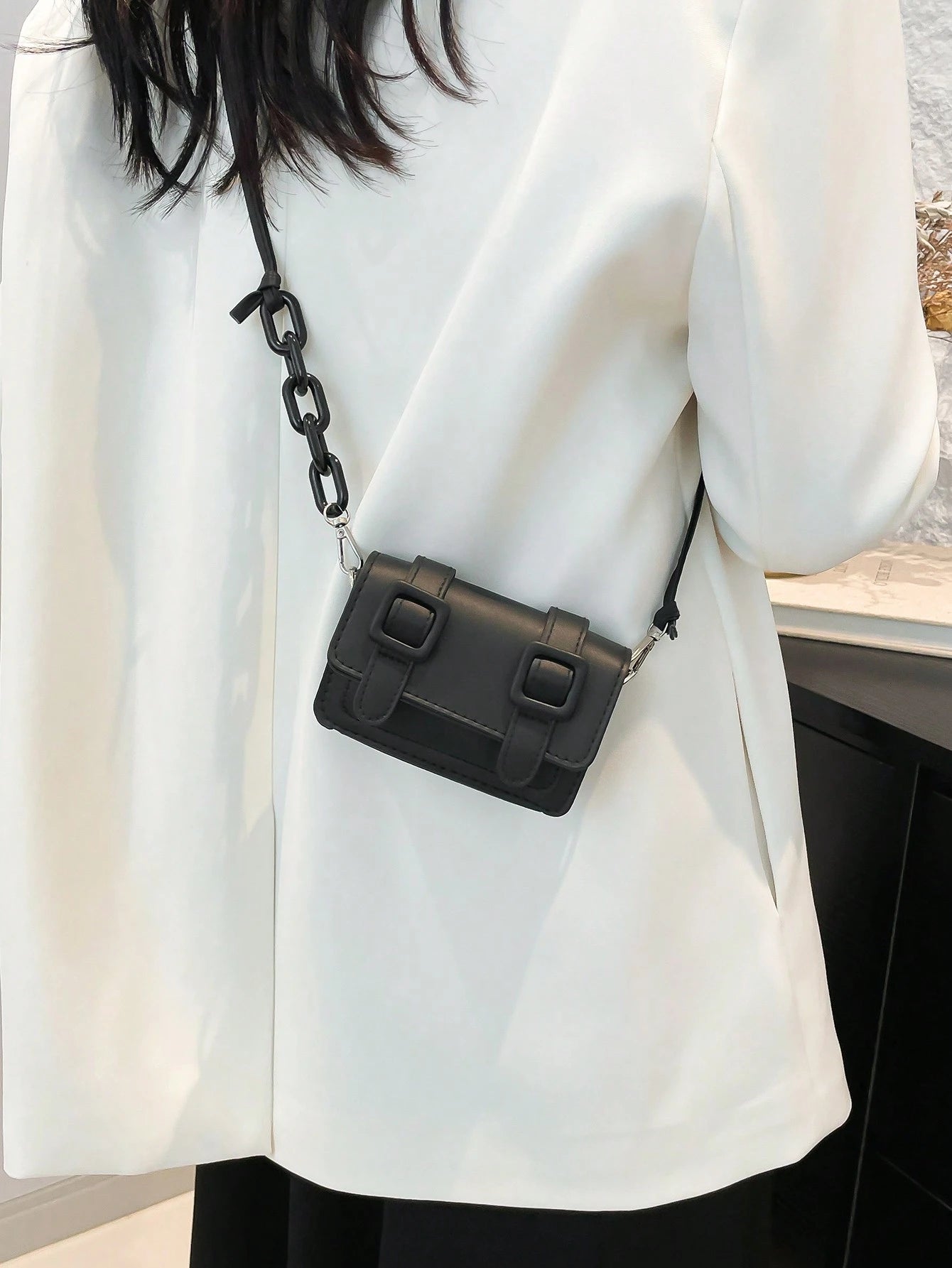 Mini Acrylic Decorative Chain Lipstick Crossbody Bag