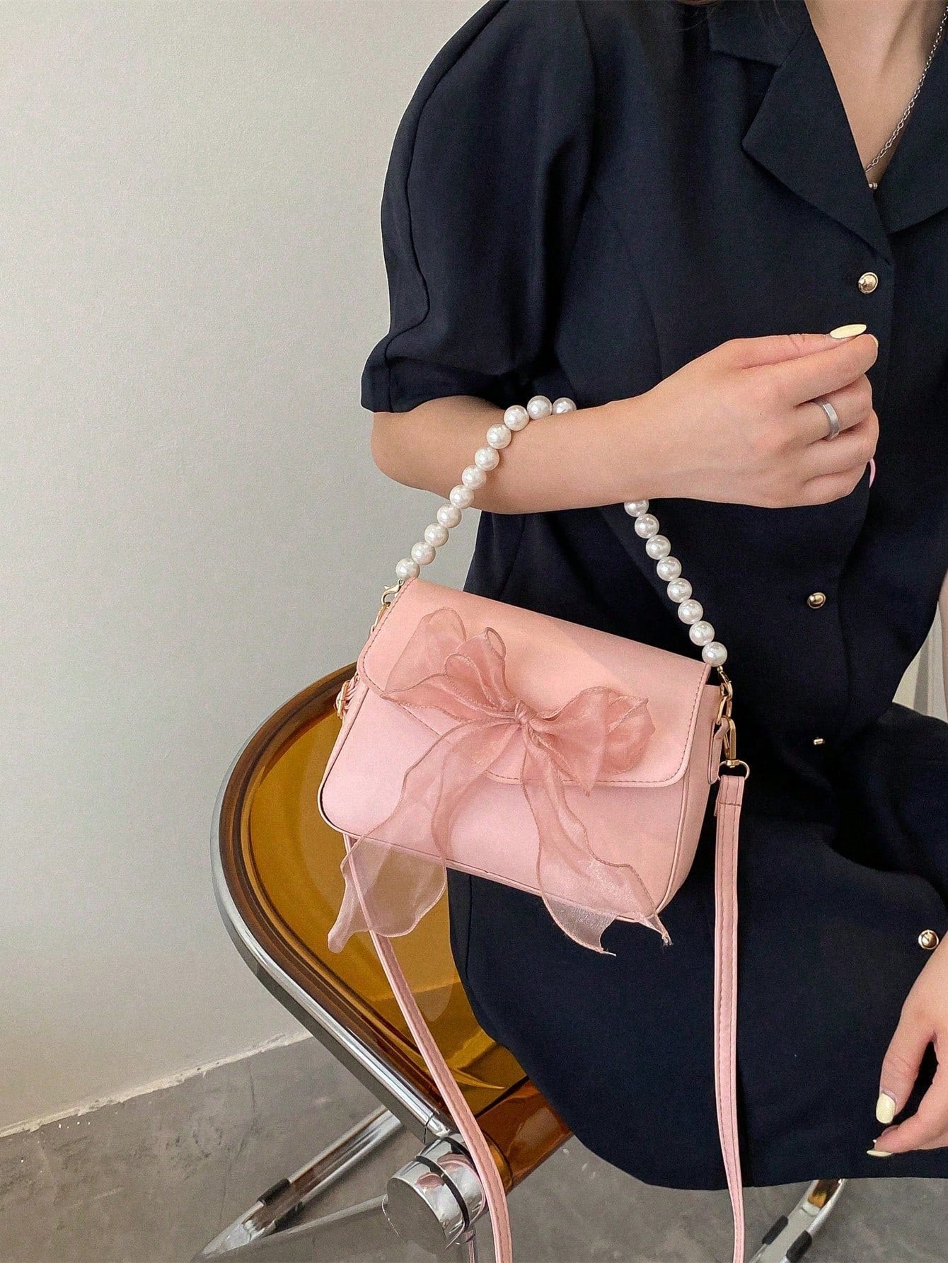 Mini Square Faux Pearl Bow Decor Shoulder Bag, PU Crossbody Bag Suitable For Shopping And Daily Use, Solid Color Crossbody Bag, Gift For Women (Pink), Valentine's Day Gift, Best Valentine's Day Gift C