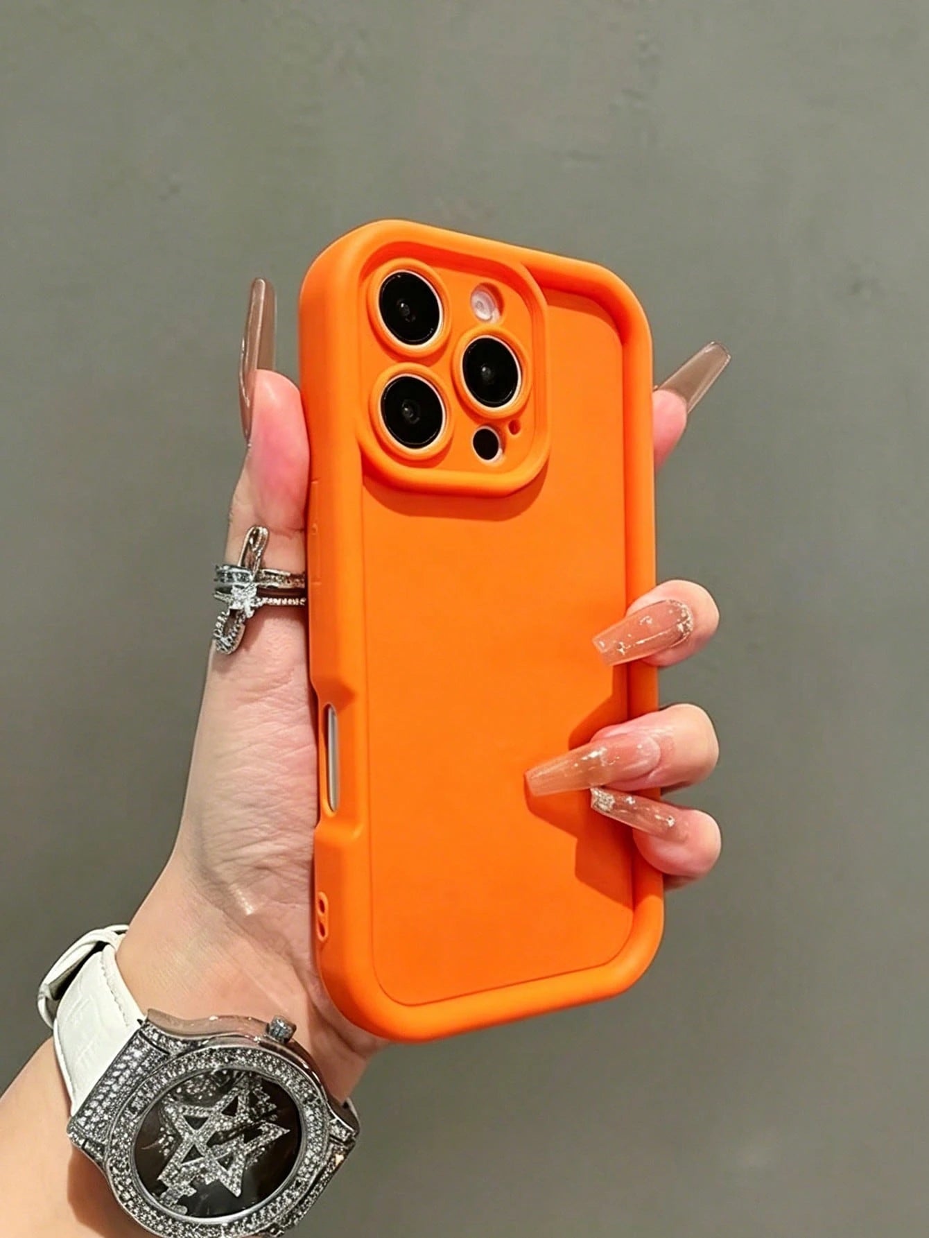 Minimalist Thick Shock-Absorbing Orange Phone Case, Compatible With IPhone 17/17Pro/17promax/16 Pro Max/16/16 Pro/16 Plus/16E/15/15 Plus/15 Pro/15 Pro Max/11/12/13/14 Pro Max/XS/XR/11 Pro/11 Pro Max/1
