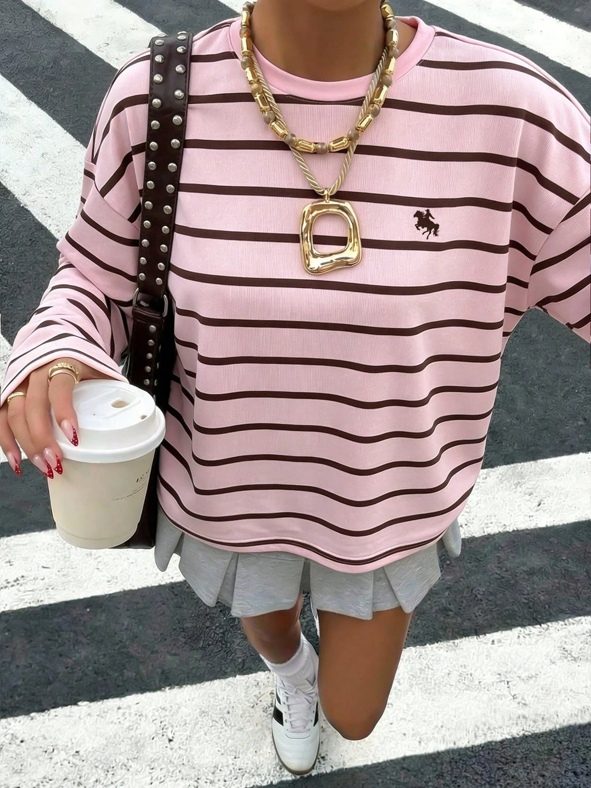 Muchica Casual Minimalist Sports Streetwear, Pink & Brown Small Horse Logo Collegiate Print Pattern, Round Neck Loose Fit Long Sleeve T-Shirt