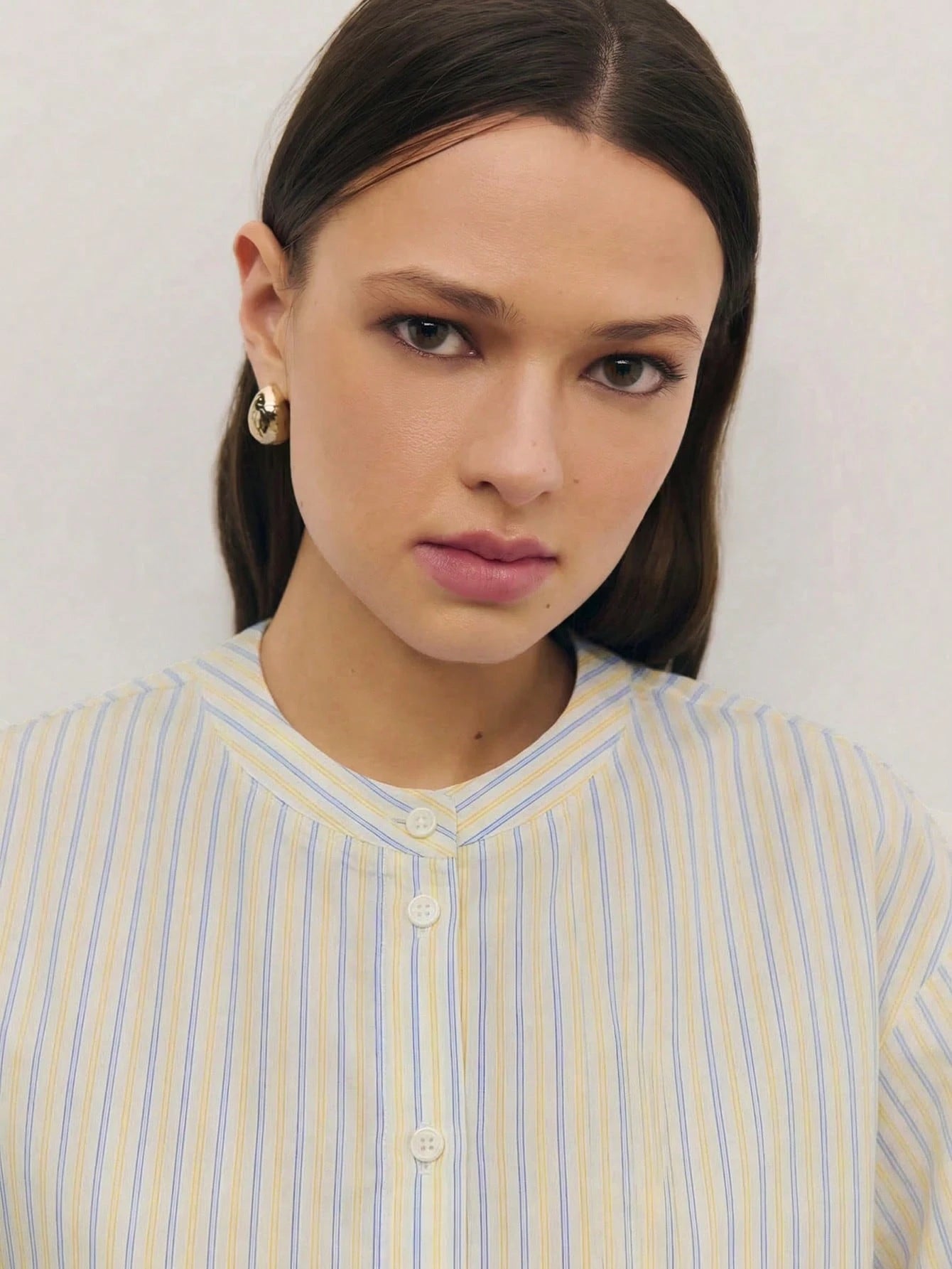 Nöista Regular Fit Shirt In Blue Stripes With Scallop Bottom Edge, Elastic Cuffs On Long Sleeves. Spring, Summer Looks, Casual For Women