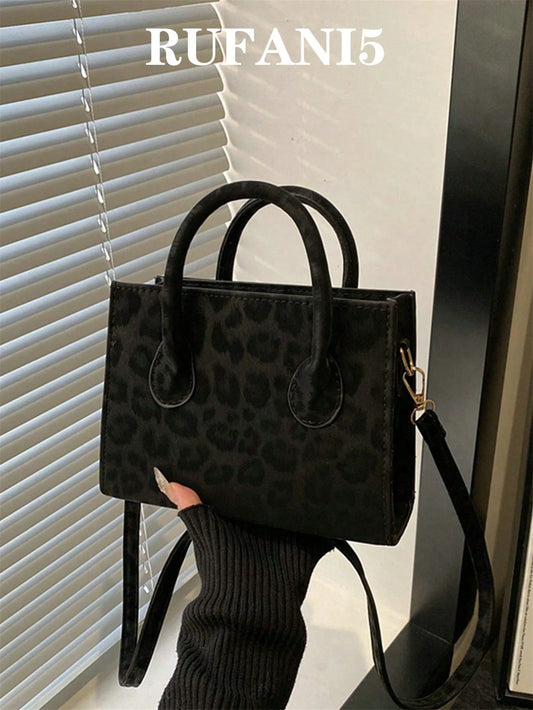 New Autumn/Winter Fashion Suede Elegant Handbag, Classic Versatile Leopard Print Mini Crossbody Bag, Suitable For Shopping, Wallet, Young Women, College Students, Newlyweds, Office Ladies. Ideal For O