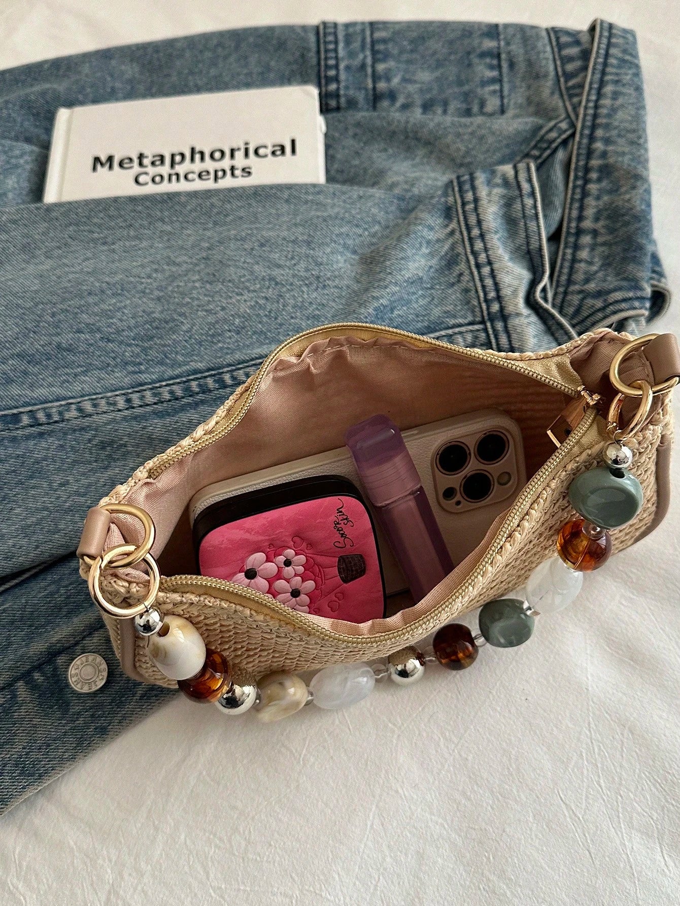 New Retro Fashion Straw Bag, Personalized Beaded Chain, Zipper Opening, Lightweight Minimalist, Small Capacity Shoulder/Underarm Bag. Suitable For Women's Daily Life, Casual, Commuting, Vacation And S
