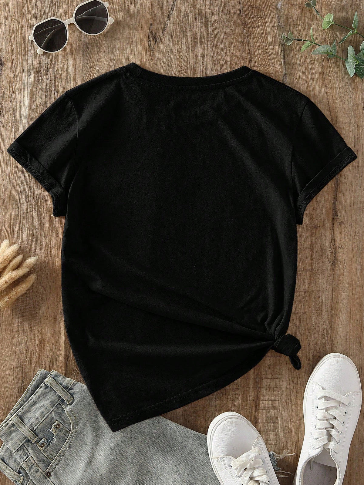 NostaNoir Solid Round Neck Tee