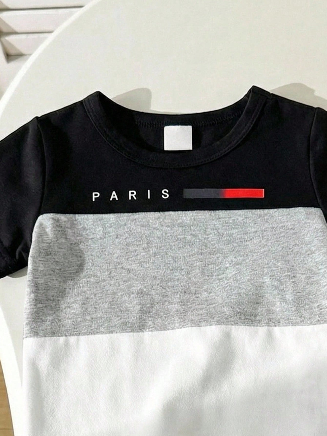 Playful Pals 2pcs/Set Infant Toddler 0-3Y Baby Boy Clothes Black And White Contrast Color Letter Print T-Shirt & Elastic Waist Pants Autumn Casual City Break Suit