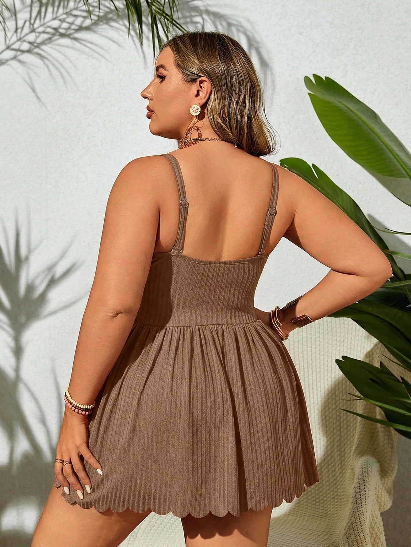 Plus Size Summer Solid Spaghetti Strap Swim Dress With Scallop Hem And Bikini Bottom, Suitable For Pool Wear,Summer Beach
