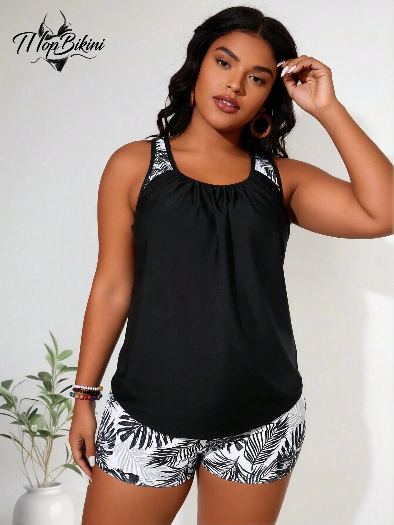 Plus Size Tropical Palm Print Tankini Top & Boyshorts Swimsuit Set, Casual Sleeveless Scoop Neck Bathing Suit, Medium Stretch Fabric