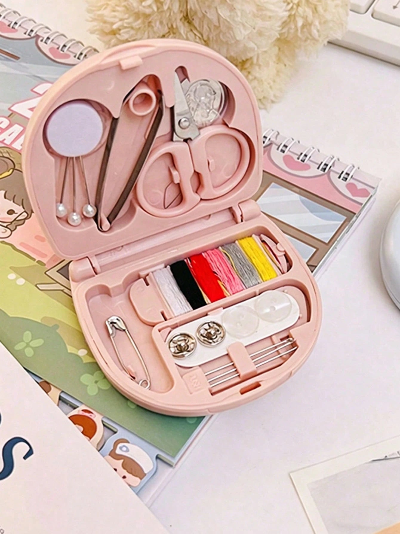 Portable Mini Sewing Box Small Sewing Kit Multi-Function Sewing Tool Set- Perfect Gift For Beginner Sewers: Sewing Kit- Foldable, DIY Sewing Supplies And Accessories, Designed For Travelers And Emer