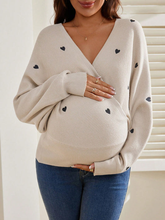 Pregnant Women's Casual Maternity Heart Embroidery Batwing Sleeve Sweater, Spring/ Photoshoot Winter