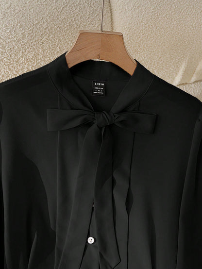 Qadelle Ladies' Elegant And Commuter Autumn Shirts
