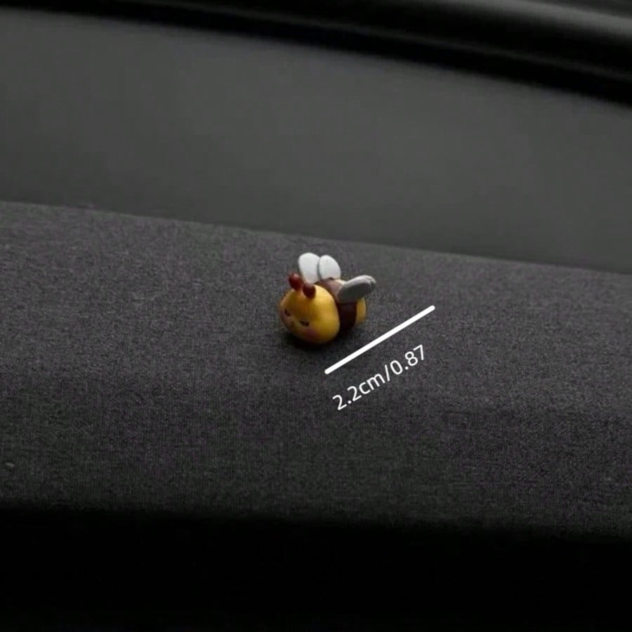 Random Style Cute Little Bee Car Decor, Healing Style Dashboard Decor, Adorable Desktop Decor, Car Accessories, Car Decoration, Home Decor, Office Desk Accessories, Car Supplies, Gift