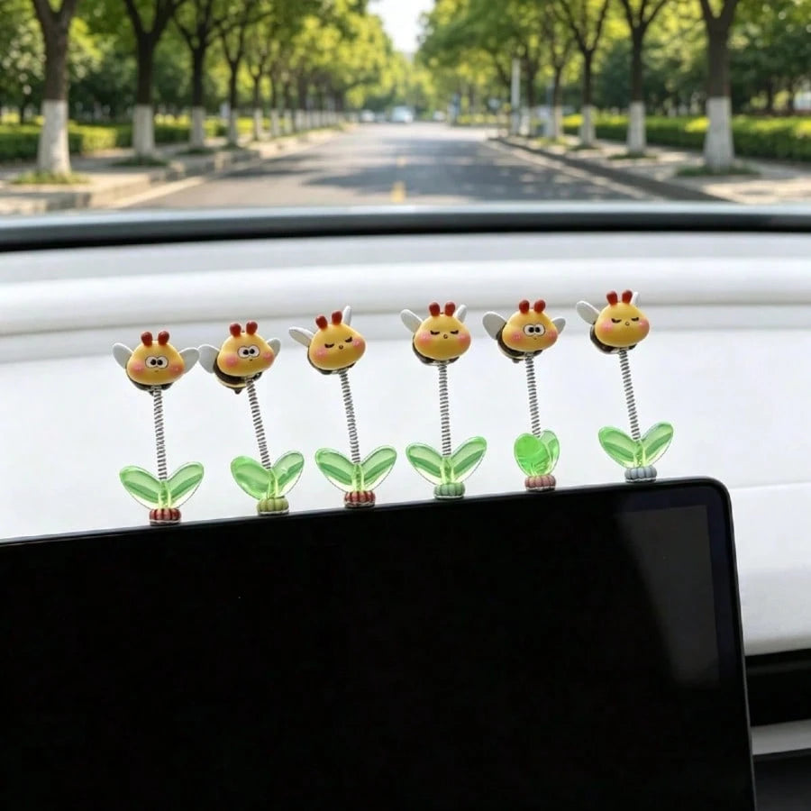 Random Style Cute Little Bee Car Decor, Healing Style Dashboard Decor, Adorable Desktop Decor, Car Accessories, Car Decoration, Home Decor, Office Desk Accessories, Car Supplies, Gift