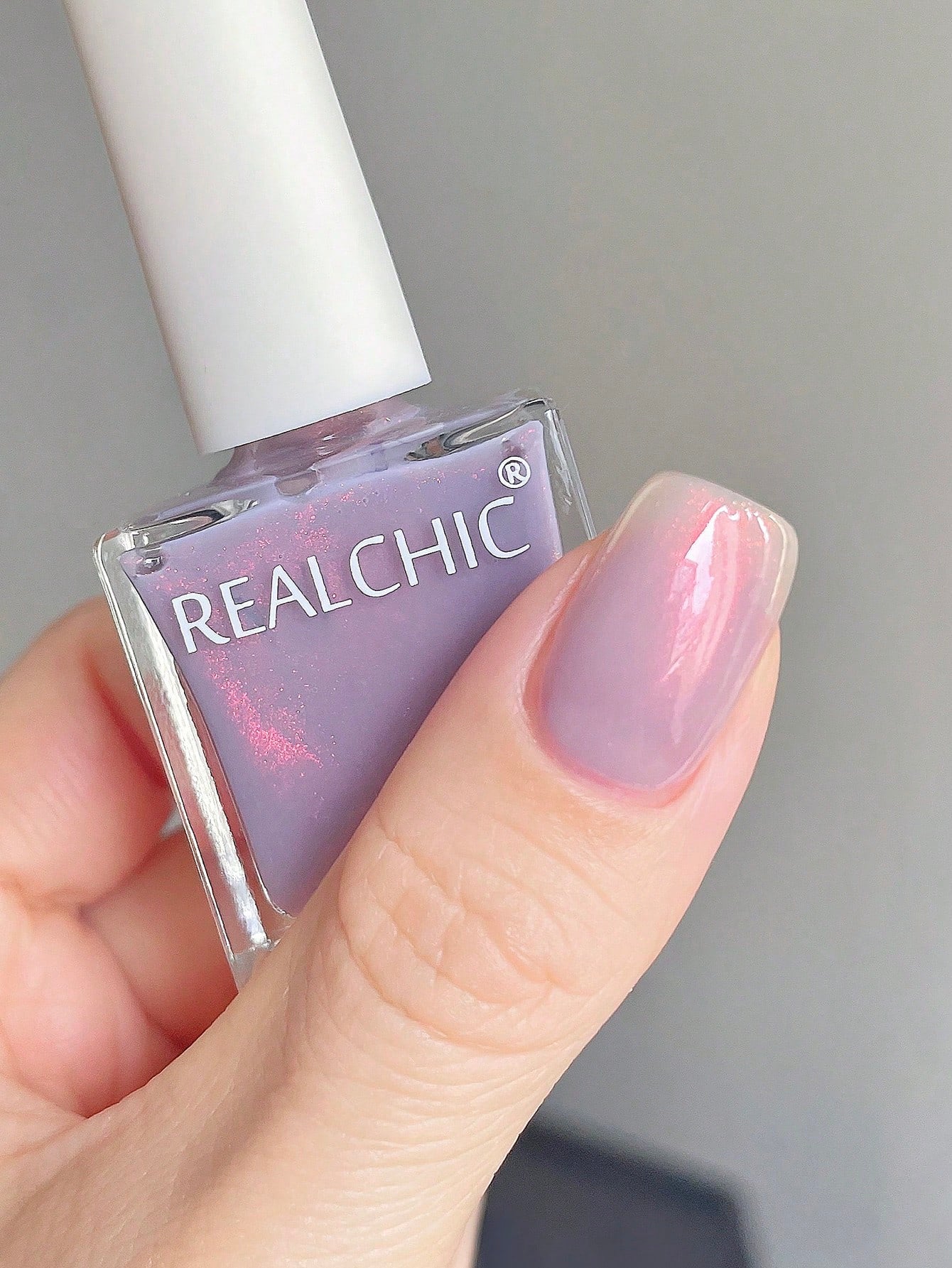 REALCHIC 10ml/Bottle Color Changing Chameleon Purple Water-Based Nail Polish, Quick Drying, Long Lasting, Peel-Off, Suitable For Women & Girls Nail Art, Spring/Summer Manicure, Holiday Gift