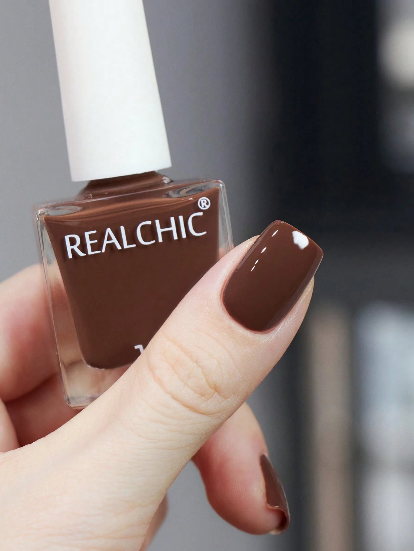 REALCHIC 10ml/Bottle Color Changing Chameleon Purple Water-Based Nail Polish, Quick Drying, Long Lasting, Peel-Off, Suitable For Women & Girls Nail Art, Spring/Summer Manicure, Holiday Gift