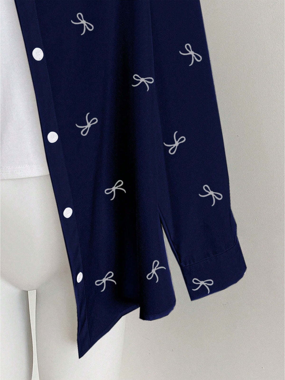 Resyla Women's Loose Casual Everyday Bow Print Button Down Long Sleeve Shirt