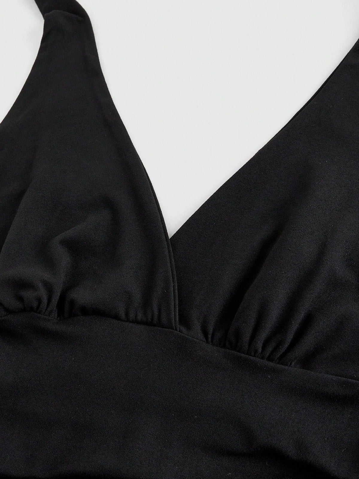 ROMWE Grunge Punk Y2K Tie Back Solid Black Halter Top For Women