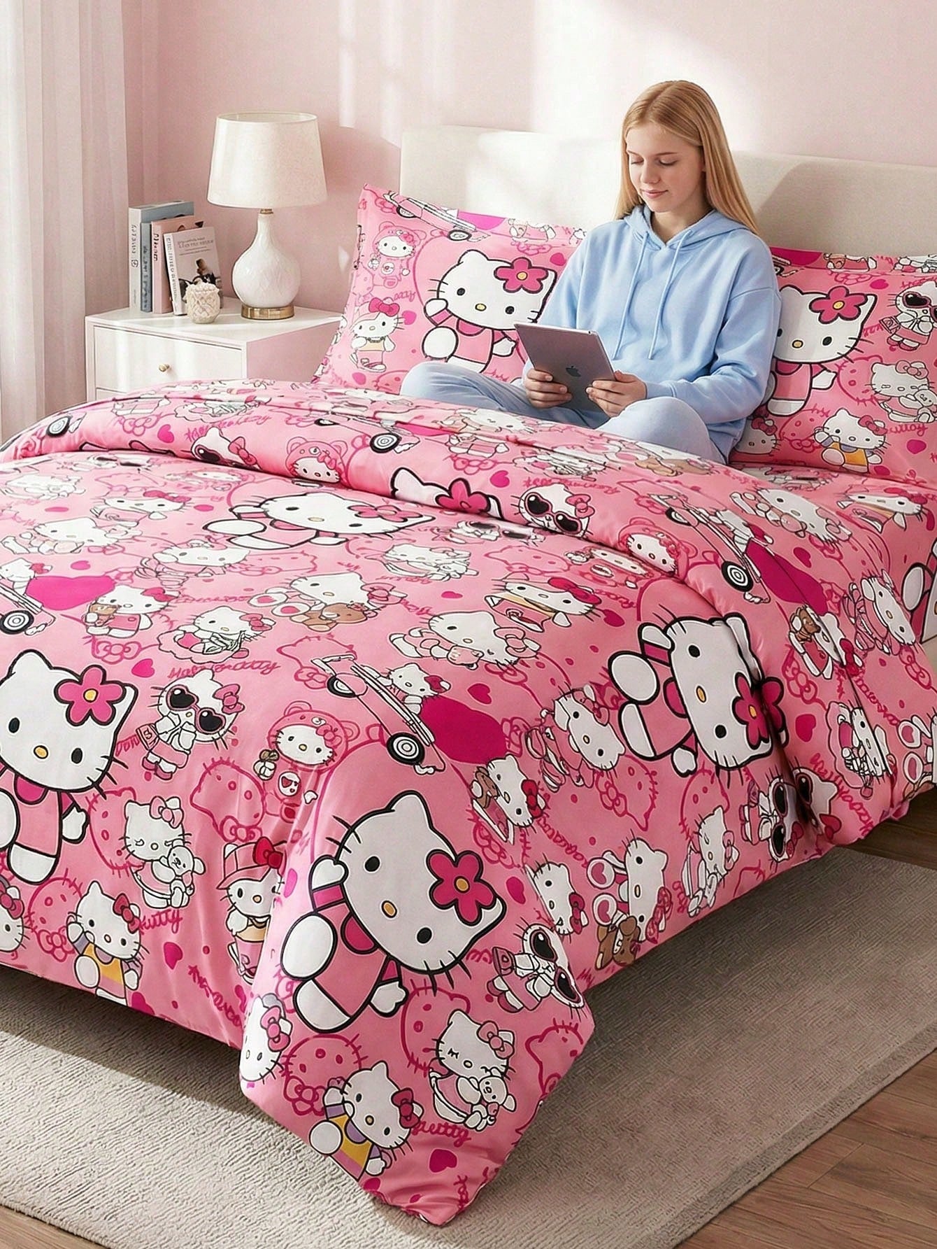 Sanrio 3-Piece Duvet Cover Set Bedding Hello Kitty (1 Duvet Cover + 2 Pillowcases, No Fill) Bed Sheet Set Cute Cartoon Full Size Soft Comfortable Suitable For Dorm Students, Home Bedroom Bedding, Gues