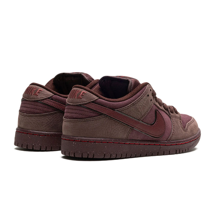 Nike SB Dunk Low City Of Love Burgundy Crush