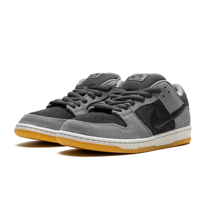 Nike SB Dunk Low Dark Smoke Grey