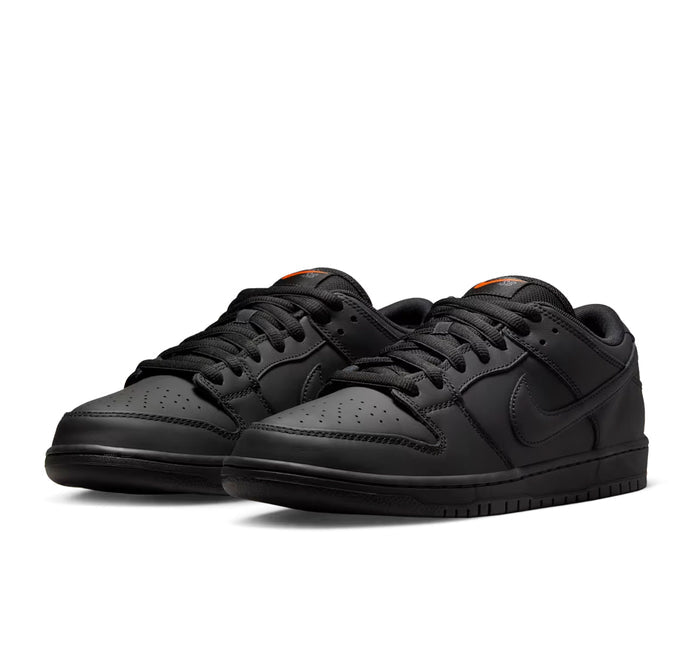Nike SB Dunk Low Pro Triple Black