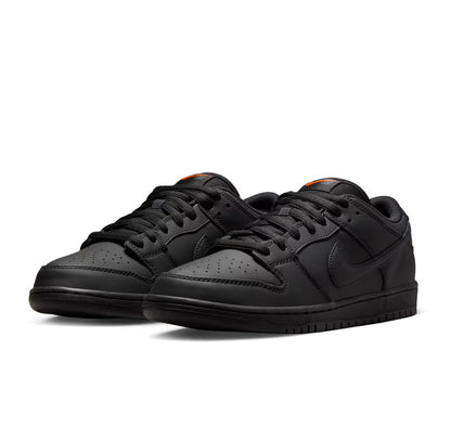 Nike SB Dunk Low Pro Triple Black