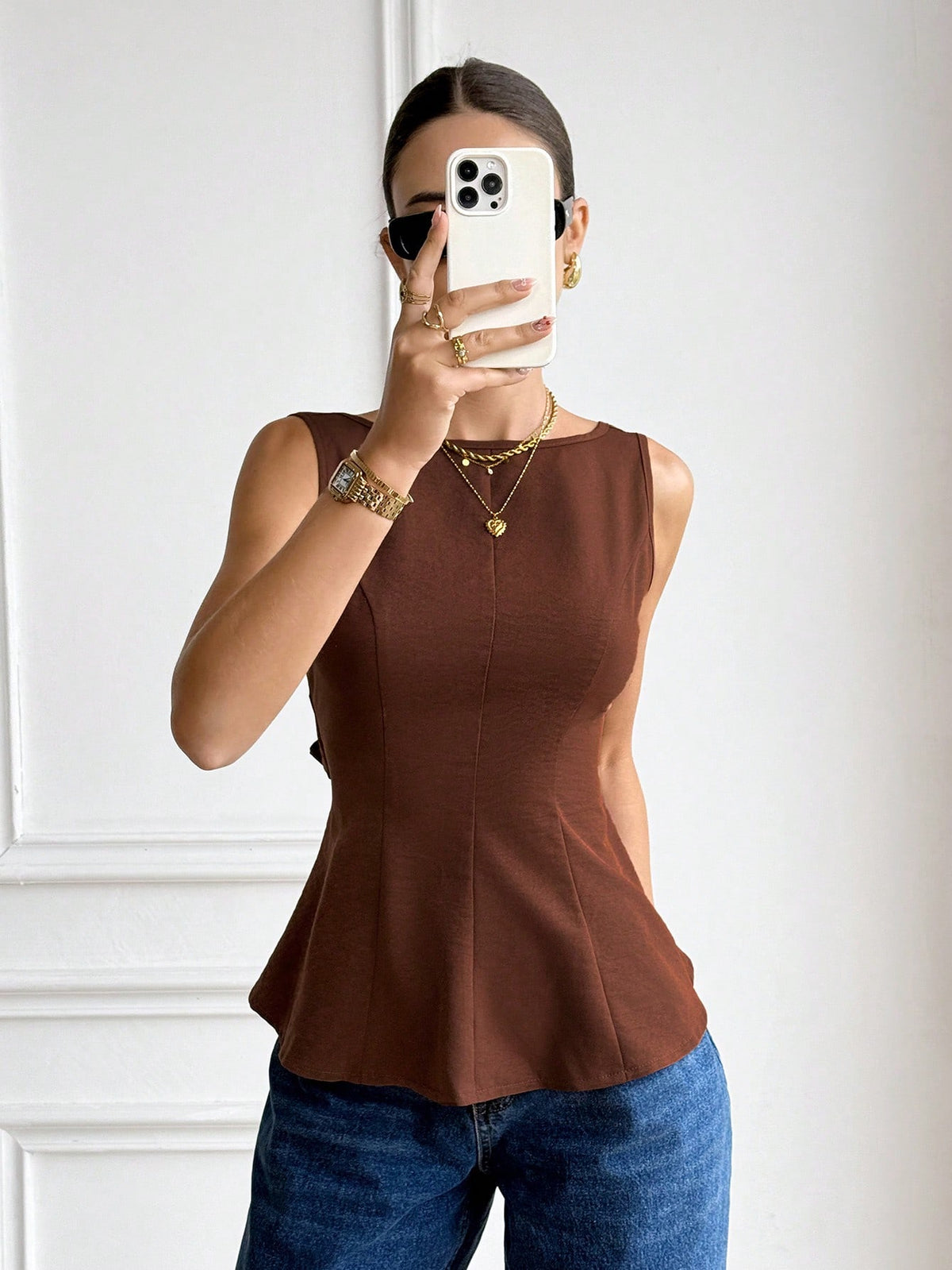 Serisse Women's Elegant Romantic Coffee Brown Linen Boat Neck Backless Bow Decor Ruffle Hem Sleeveless Blouse Summer Boho Brunch Vacation Date Night Top Diner