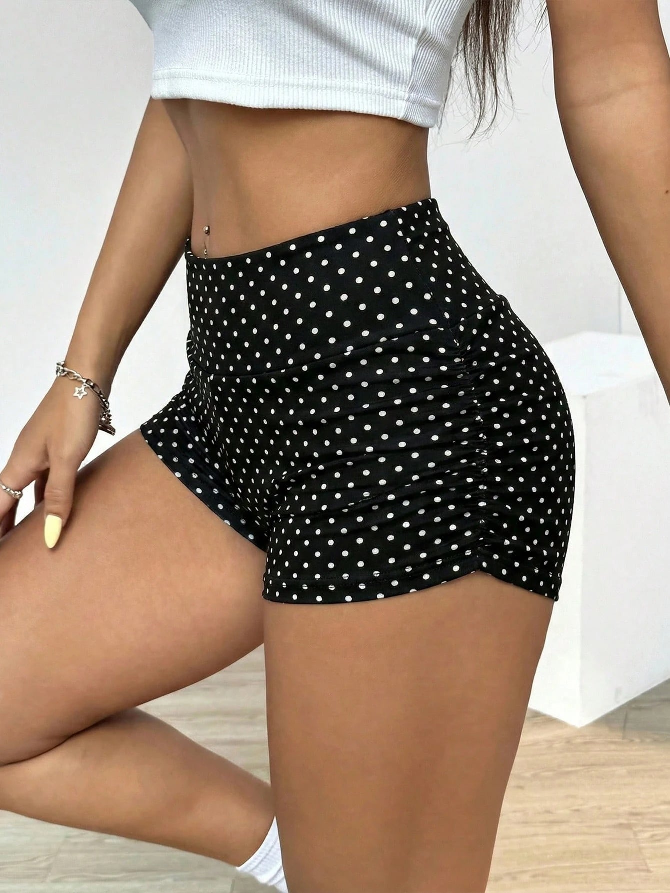 SHEIN EZwear Women's Black Polka Dot Polka Dot Pleated Cycling Shorts,Waist Cinching Lifting Athletic Sexy Gym Shorts,Summer Retro Yoga Sports Casual Shorts Gym