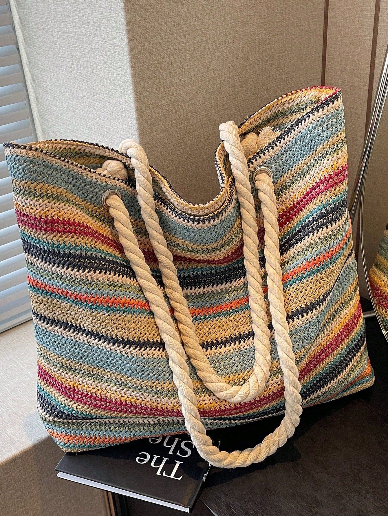 Simple And Large Capacity Rainbow Shoulder Tote Bag,Straw Bag