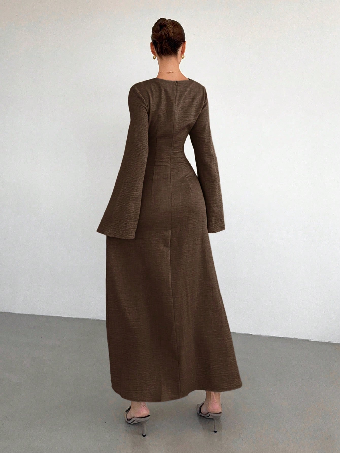 Siren Gaze Women's Twist Detail Front Metal Buckle Coffee Brown Flare Long Sleeve Maxi Dress,Ladies' Wedding Guest,Autumn Elegant Dining Winter Formal Dress