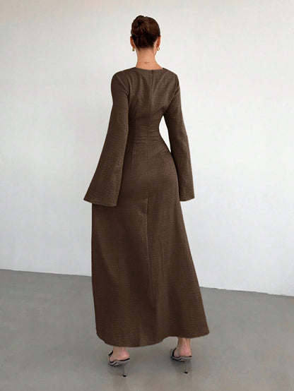 Siren Gaze Women's Twist Detail Front Metal Buckle Coffee Brown Flare Long Sleeve Maxi Dress,Ladies' Wedding Guest,Autumn Elegant Dining Winter Formal Dress