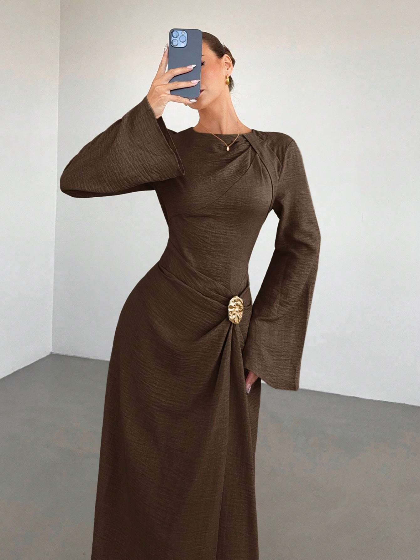 Siren Gaze Women's Twist Detail Front Metal Buckle Coffee Brown Flare Long Sleeve Maxi Dress,Ladies' Wedding Guest,Autumn Elegant Dining Winter Formal Dress